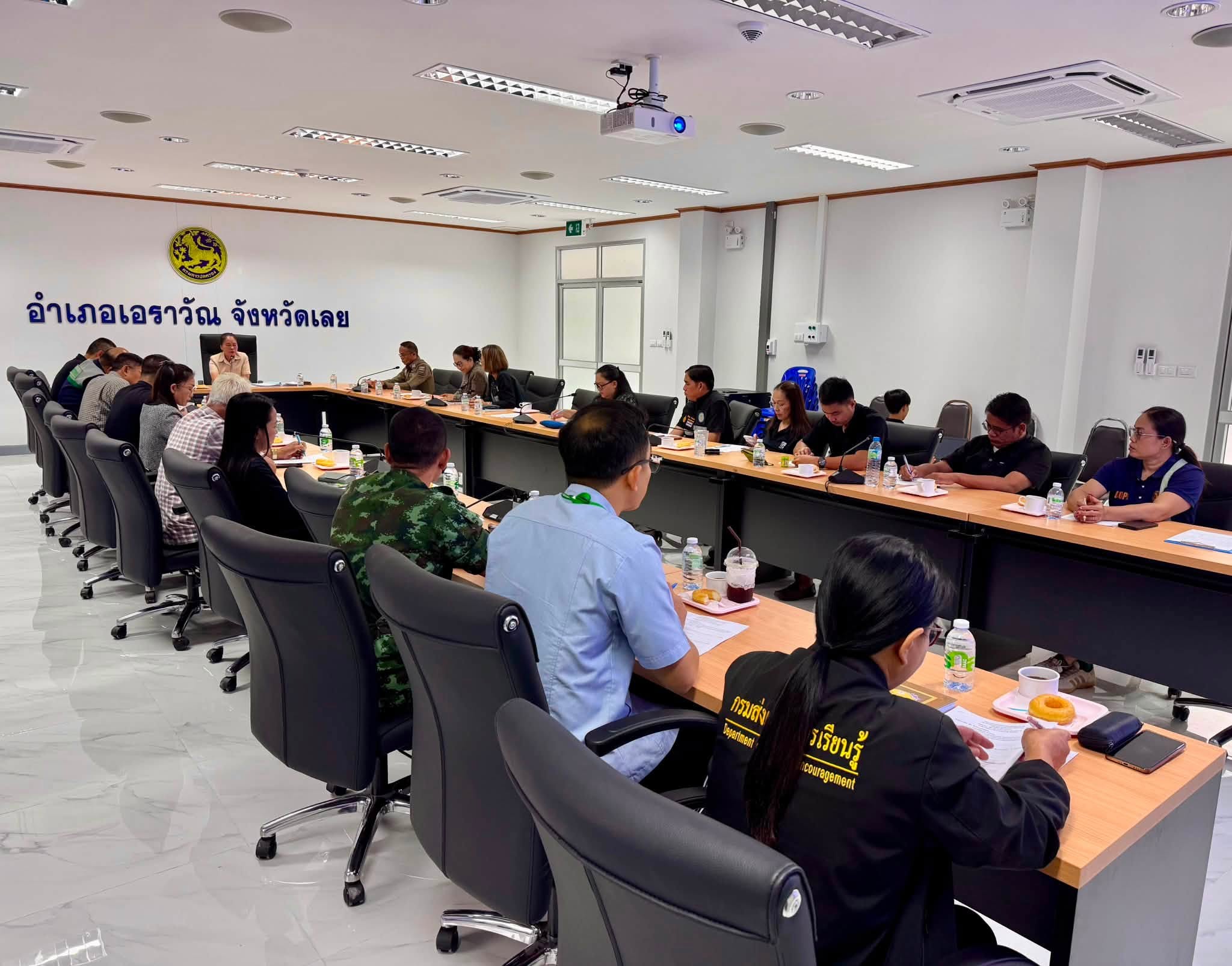 สพอ.เอราวัณ ร่วมประชุมคณะกรรมการบริหารราชการอำเภอ (กบอ.) ประจำเดือนกันยายน 2569