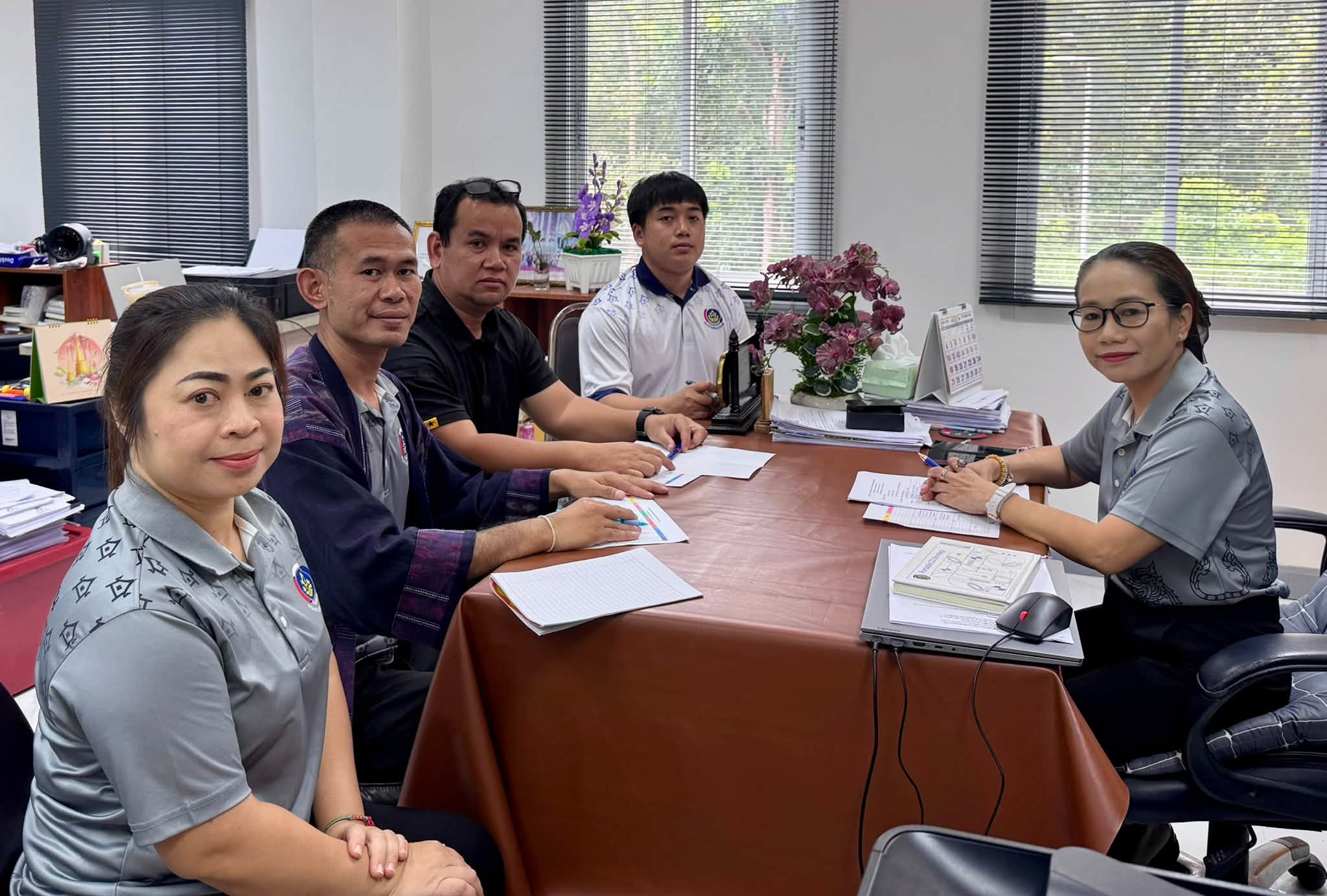 สพอ.เอราวัณ ประชุมสำนักงาน ประจำเดือนคุลาคม 2569